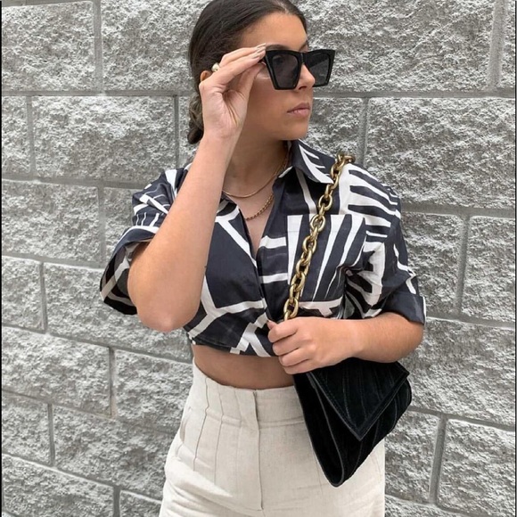 Zara Printed Cropped Shirt Size Small - Picture 3 of 7